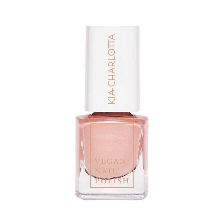 Kia Charlotta - My Blankie